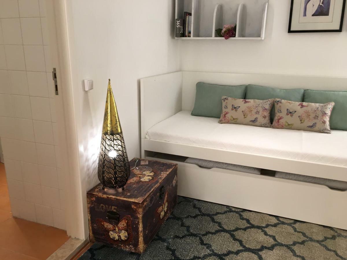 Escadinhas De Sao Cristovao Apartment ลิสบอน ภายนอก รูปภาพ